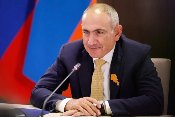 Вірменія розвернулась до ЄС: прем'єр анонсував підготовку до вступу у 2026 році