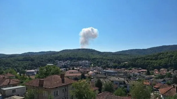 Вибухи на військовому заводі в Болгарії: що сталося у Беліці