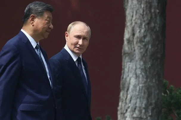Як українські удари змінили енергетичну залежність Росії від Китаю