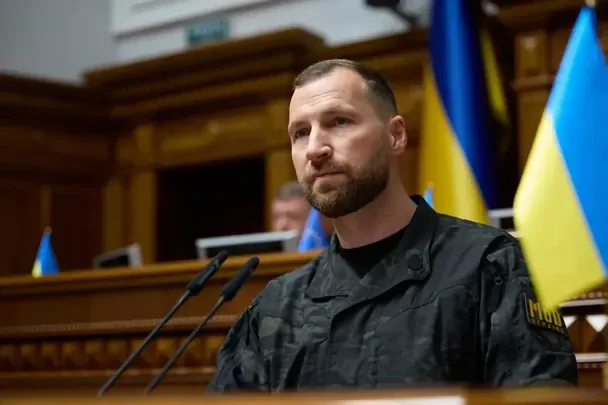 Чи звільнили Хмару з військової служби через ВЛК: офіційна позиція