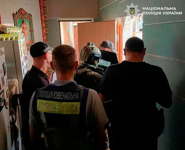 Напади на жінок у Києві: як захистити себе від хуліганства