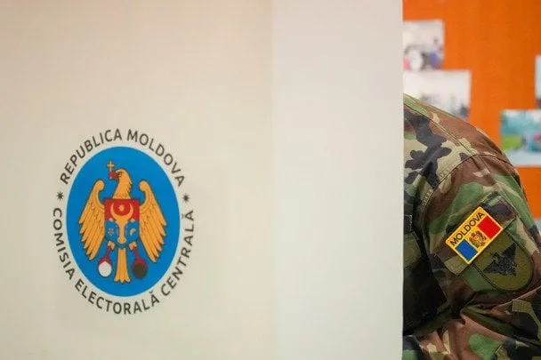 Дрони РФ порушують повітряний простір Молдови під час атак на Україну