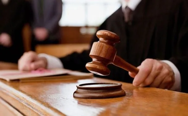Депутат засуджений за хабара поліції: як працює корупція в Україні