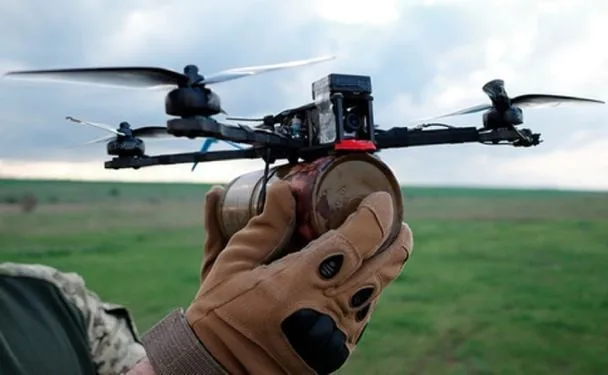 FPV-дрони на аеростатах: як Україна атакує тил РФ на великі відстані