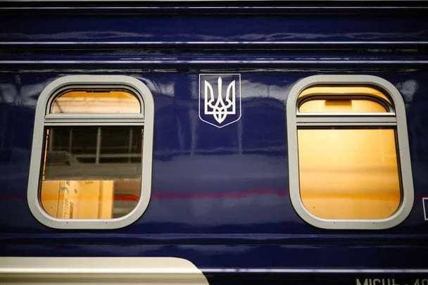 Затримання потягів в Україні: список рейсів та причини збоїв 2026