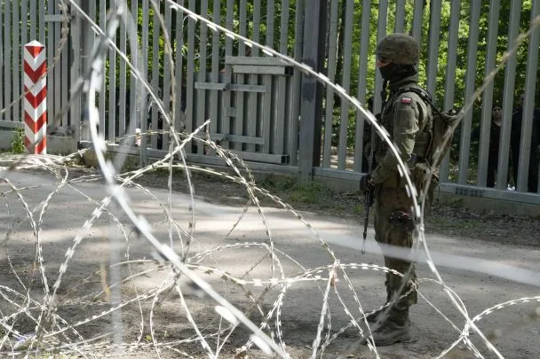 Польща встановлює сирени на кордоні: як захищається від російських атак
