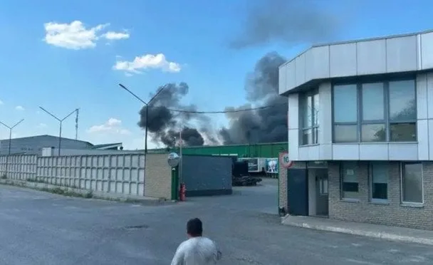 Росія атакувала склад ВООЗ у Дніпрі: що сталося