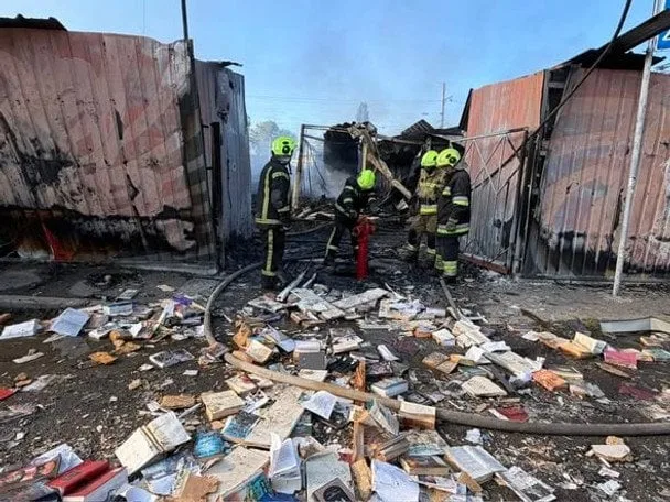 Книжковий ринок на Почайній у Києві: історія та втрати 2026