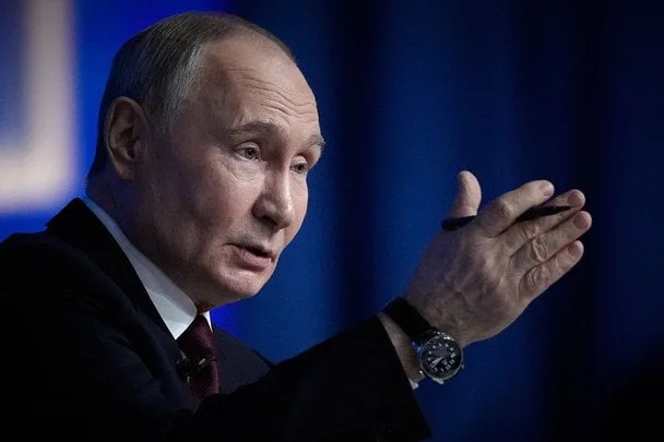 Зеленський про зустріч з Путіним: що потрібно знати про переговори