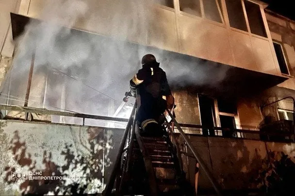 Масовані атаки безпілотників на Вінницю: рятування людей з вогню