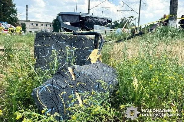 Смертельна ДТП з потягом під Рівним: причини та деталі трагедії