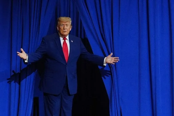 Розслідування ФБР проти Трампа: архівні документи про підозри у роботі на РФ