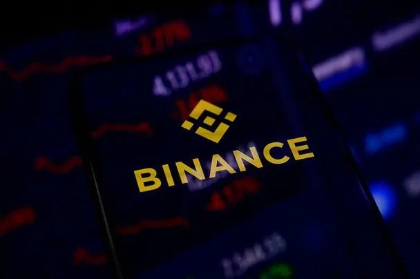 Крипто-біржа і персональні дані: як захистити своїв Binance
