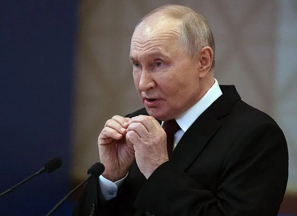 Чому Кремль заборонив антивоєнну партію на виборах 2026: аналіз